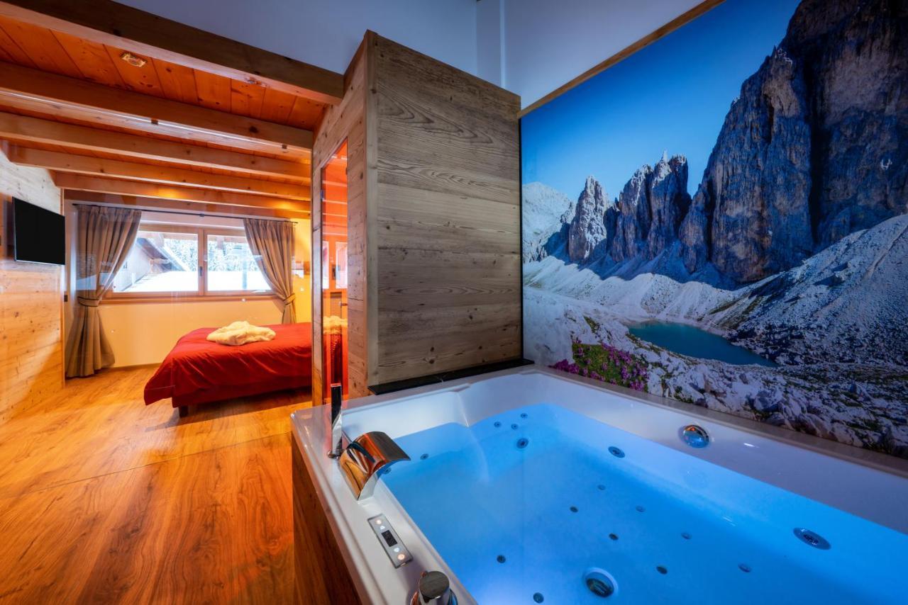 Luxury Chalet Orchidea カナツェーイ エクステリア 写真