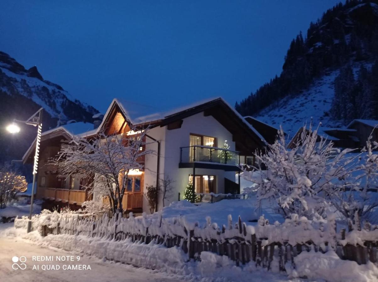 Luxury Chalet Orchidea カナツェーイ エクステリア 写真